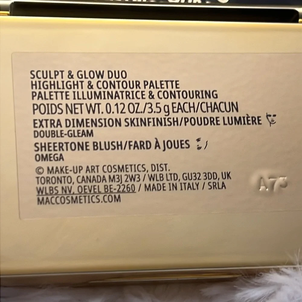 MAC Sculpt & Glow Duo Highlight & Contour Palette NIB